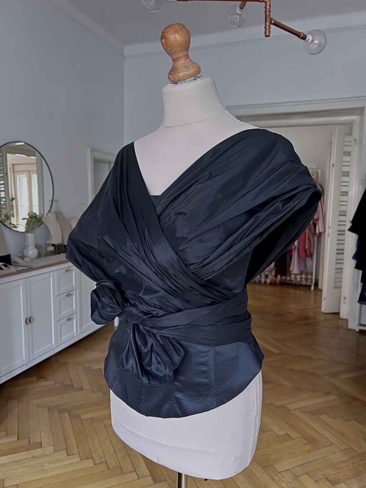 Corset cu drapaj petrecut din tafta fas - L/40 - imagine 2