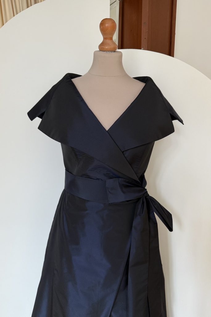 Rochie GULER tafta fâș navy funda talie.