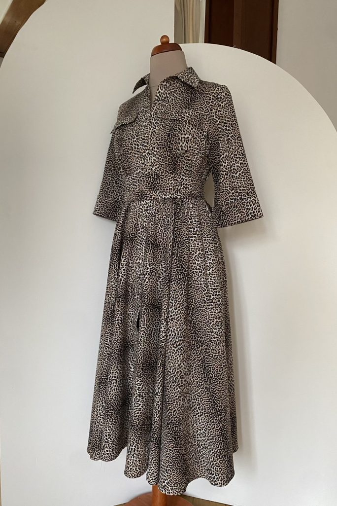 Rochia shirt camasa panza animal print.