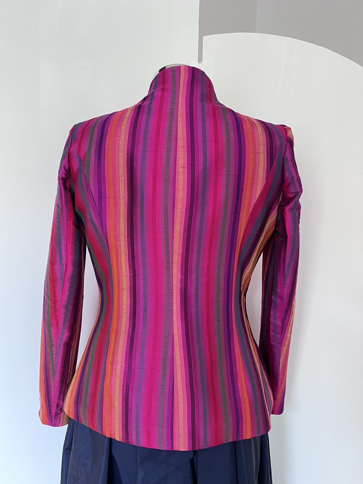 Sacou cambrat mătase dungi cyclam - XL/42 - imagine 2